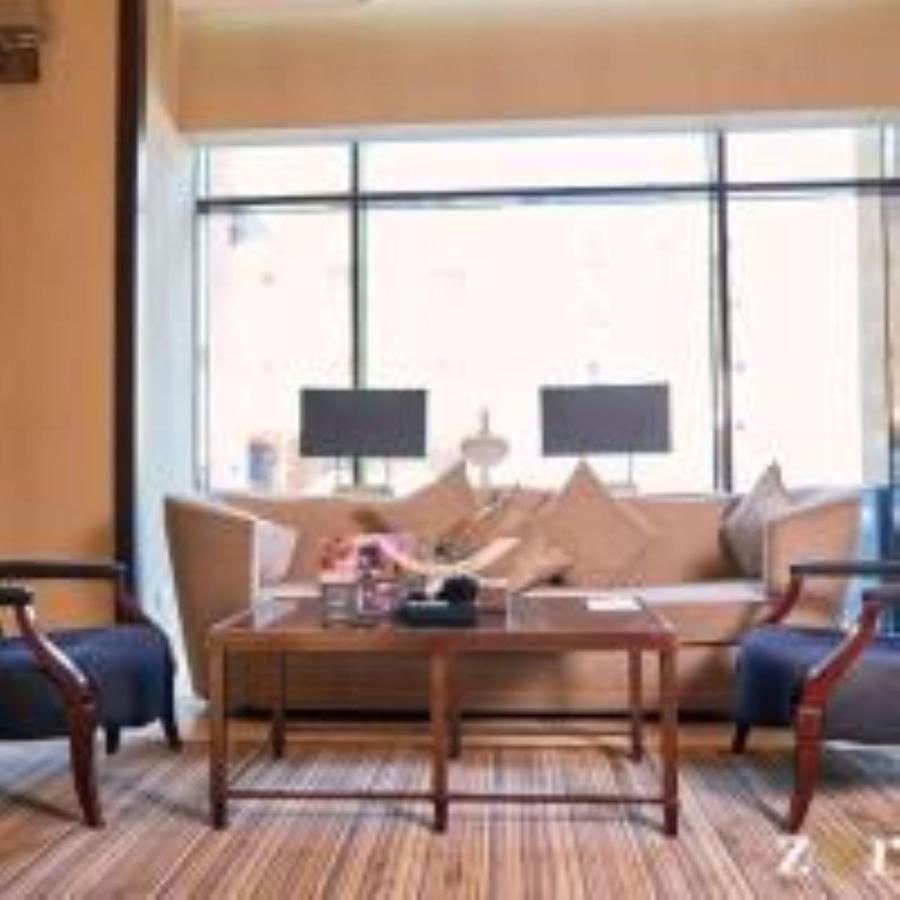 Zara Continental Hotel Khobar Bagian luar foto